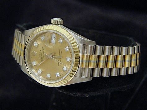 rolex cl5 72200 18k|rolex day date 72200.